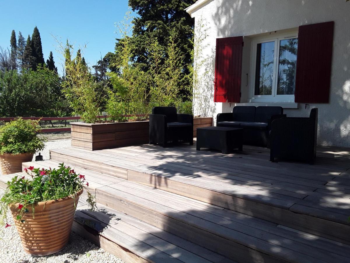 La Bonbonne En Provence Villa Travaillan Luaran gambar